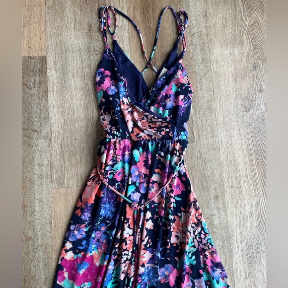143 Story Navy Bright Floral Maxi Dress S Criss Cross Strappy Boho Summer - Picture 2 of 5